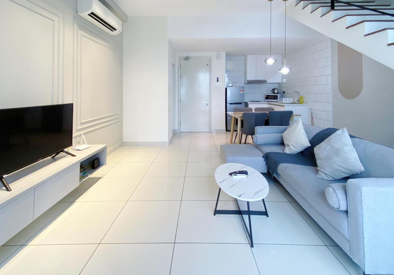 Apartment Arte Mont Kiara By Awesomestay